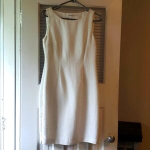 Calvin Klein size 6 knit pencil dress